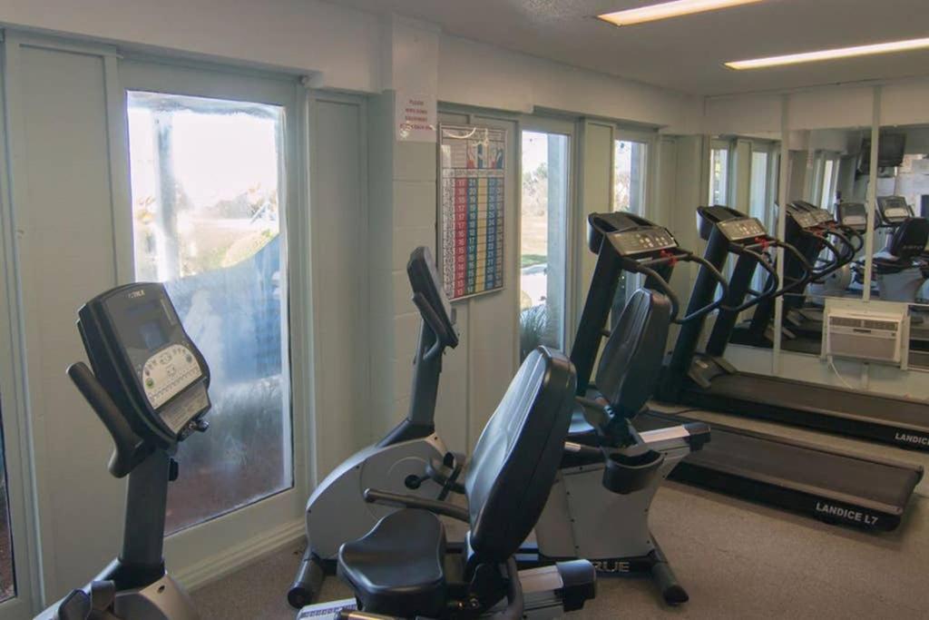 Pelican Point Unobstructed Beach Views Beach Access Out Back Door! Harbor Island Exterior foto